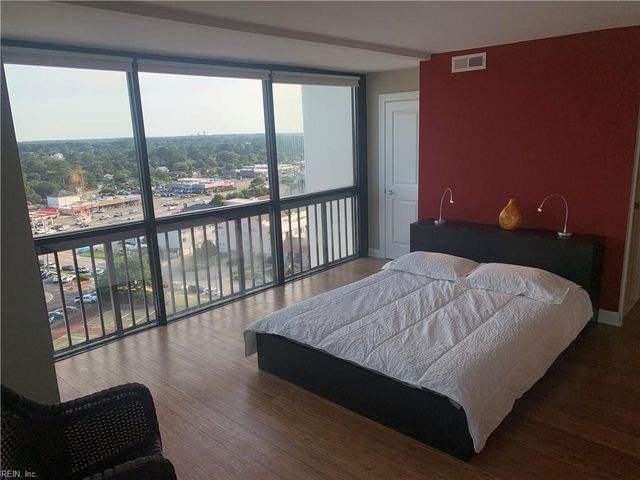 2830 Shore Dr Apt PH1, Virginia Beach, VA 23451