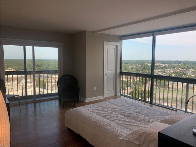 2830 Shore Dr Apt PH1, Virginia Beach, VA 23451