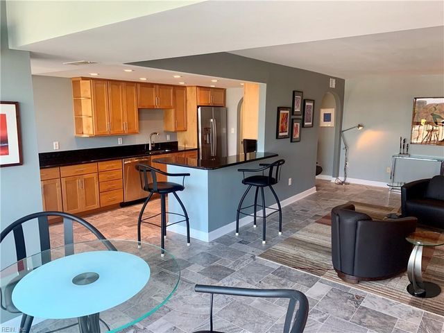 2830 Shore Dr Apt PH1, Virginia Beach, VA 23451