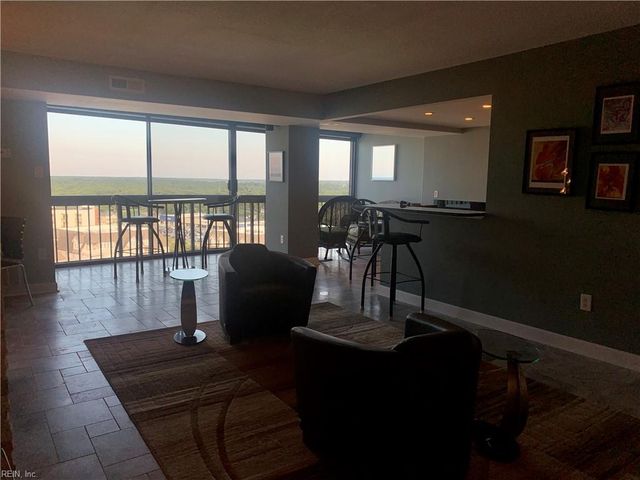 2830 Shore Dr Apt PH1, Virginia Beach, VA 23451