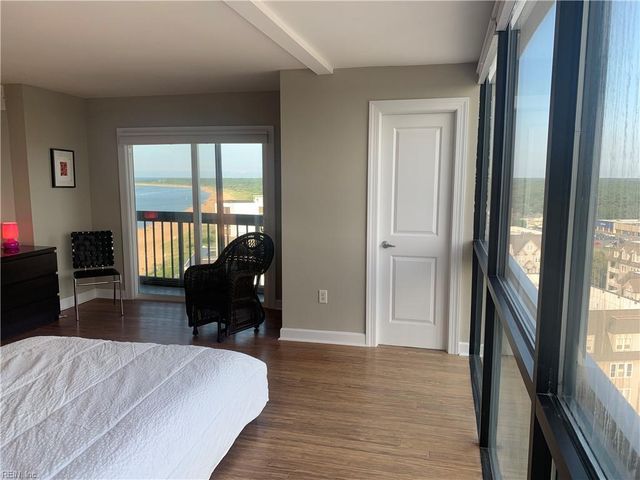 2830 Shore Dr Apt PH1, Virginia Beach, VA 23451