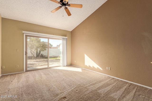 1007 E SECRETARIAT Drive, Tempe, AZ 85284