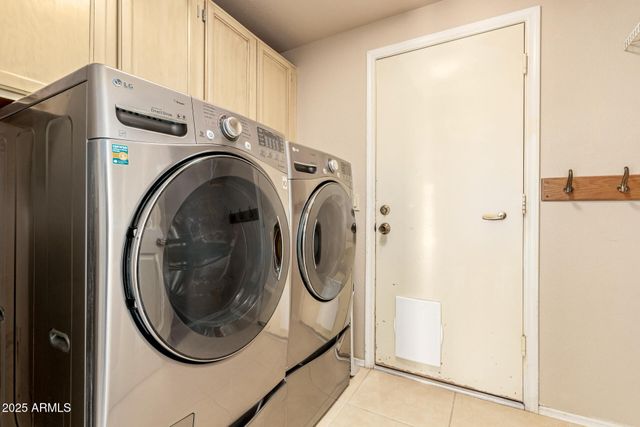 1007 E SECRETARIAT Drive, Tempe, AZ 85284