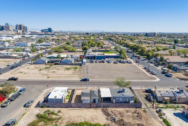 820 S 15th Avenue, Phoenix, AZ 85007