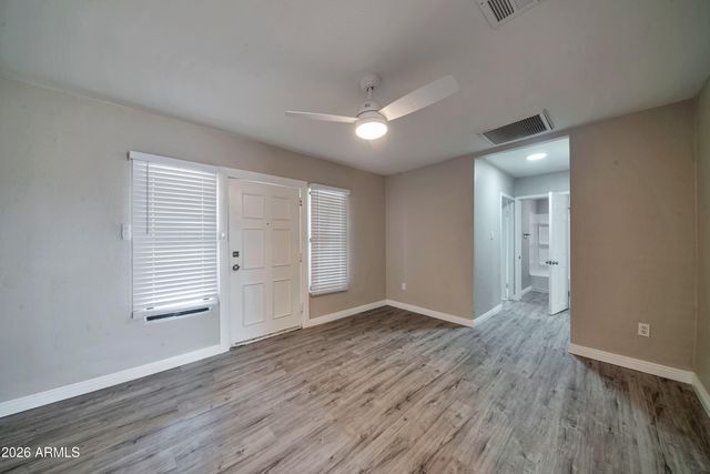 820 S 15th Avenue, Phoenix, AZ 85007