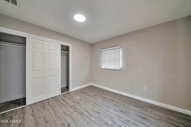 820 S 15th Avenue, Phoenix, AZ 85007