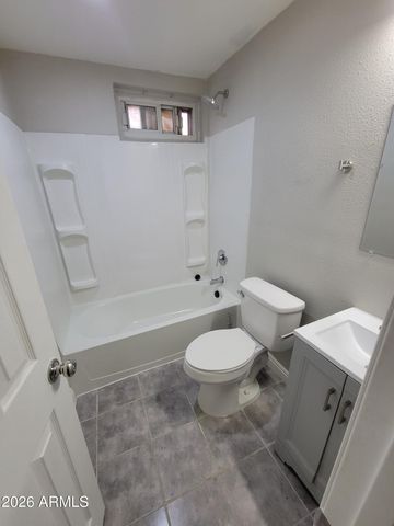 820 S 15th Avenue, Phoenix, AZ 85007
