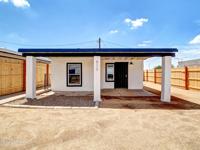 820 S 15th Avenue, Phoenix, AZ 85007