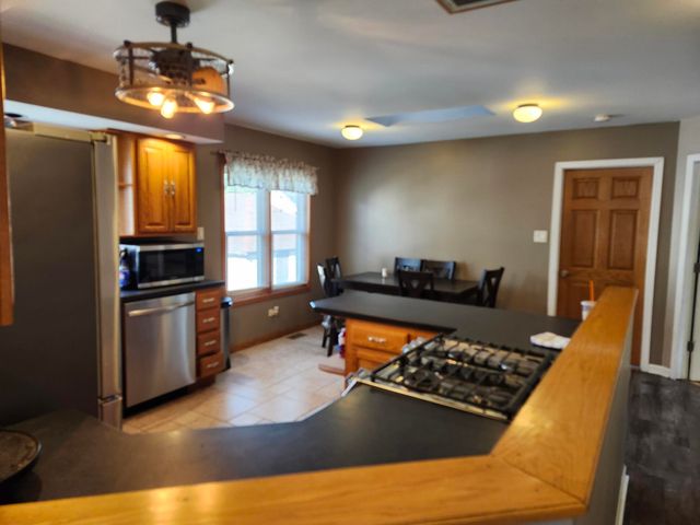 1511 Amy Avenue, Whiting, IN 46394