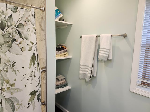 1511 Amy Avenue, Whiting, IN 46394