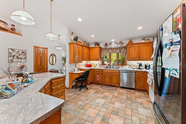 4433 COUNTY RD J, Oconto, WI 54153