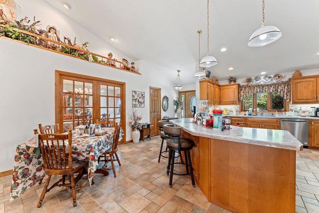 4433 COUNTY RD J, Oconto, WI 54153