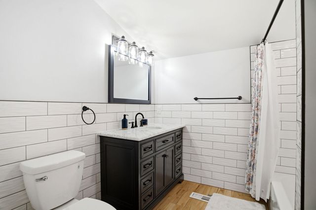 1655 Sherburne Avenue, Saint Paul, MN 55104
