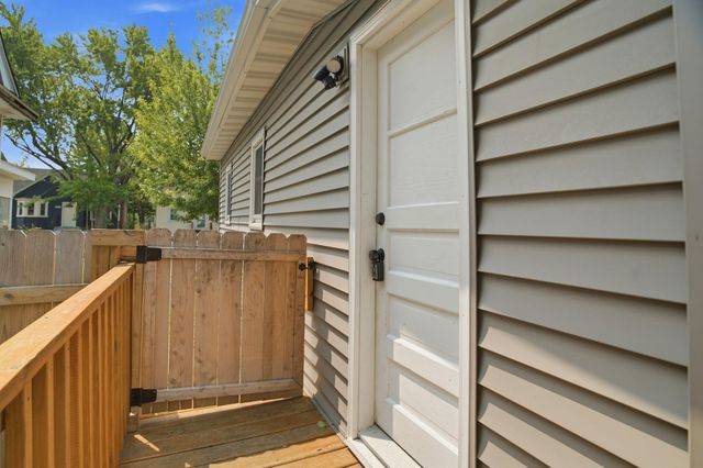 1655 Sherburne Avenue, Saint Paul, MN 55104
