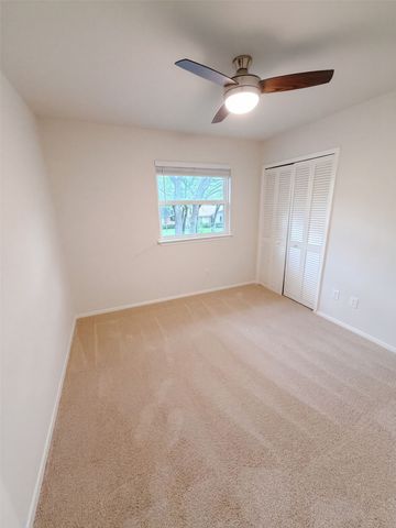 3411 Halifax Drive, Arlington, TX 76013