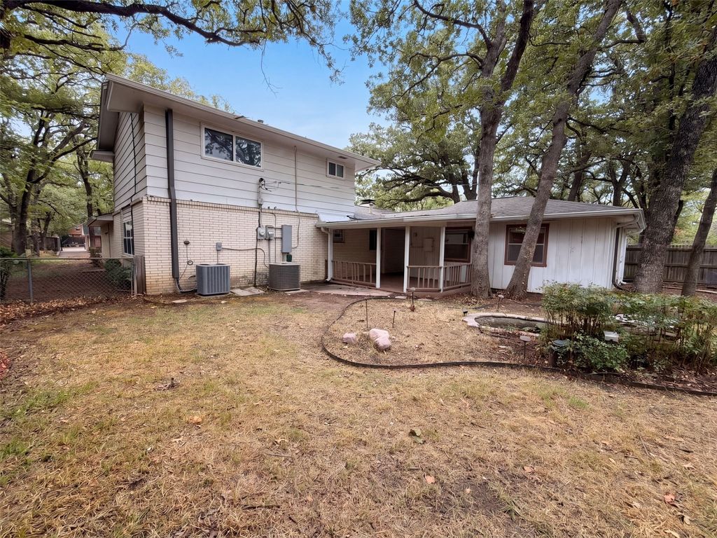 3411 Halifax Drive, Arlington, TX 76013 — photo 5