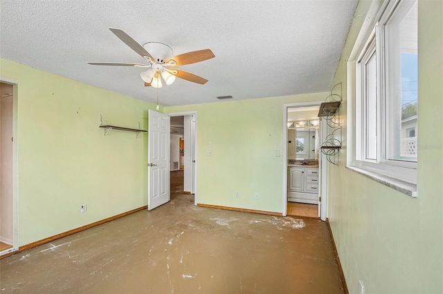 5415 1ST STREET NE, St Petersburg, FL 33703