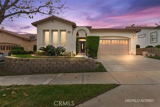 9359 Robinson, Corona, CA 92883