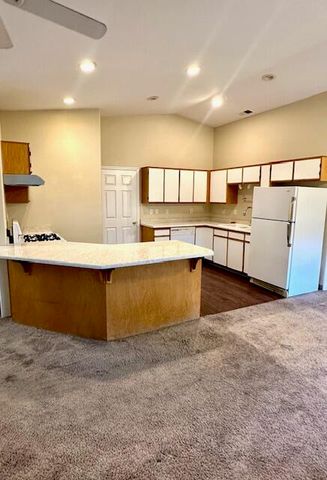 1211 Locust Street, Medford, OR 97501