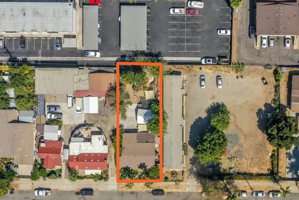 350 E Pennsylvania, Escondido, CA 92025