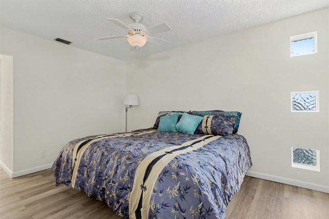 6430 Harding St, Hollywood, FL 33024