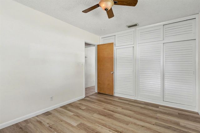 6430 Harding St, Hollywood, FL 33024