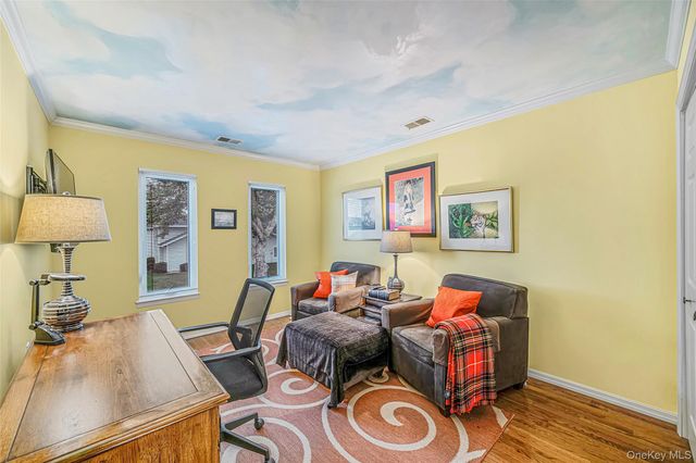 704 Fenway Road, Saint James, NY 11780