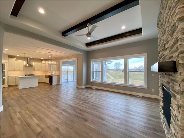 60 S Seven Oaks Road, North Liberty, IA 52317