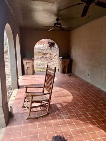 889 ROCKY OAKS TRL, Memphis, TN 38018