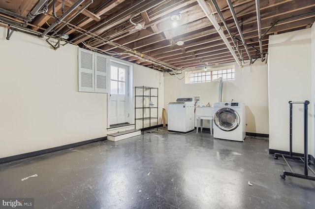 2901 HARVIEW AVE, Baltimore, MD 21234