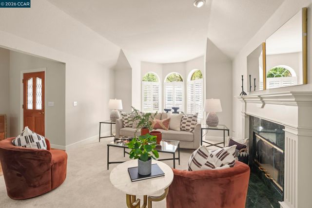 1441 Homestead Ave, Walnut Creek, CA 94598