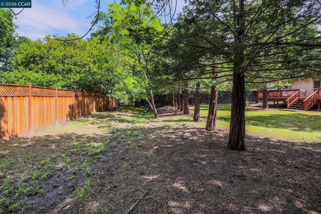 1441 Homestead Ave, Walnut Creek, CA 94598
