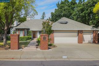 1441 Homestead Ave, Walnut Creek, CA 94598