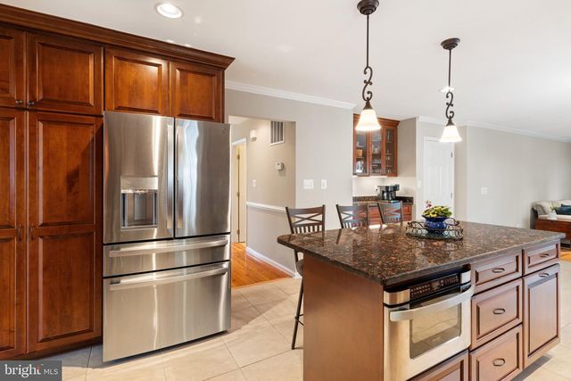 14444 N SLOPE ST, Centreville, VA 20120