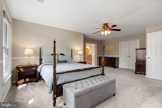 14444 N SLOPE ST, Centreville, VA 20120