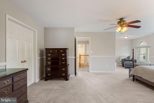14444 N SLOPE ST, Centreville, VA 20120