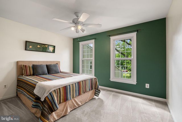 14444 N SLOPE ST, Centreville, VA 20120