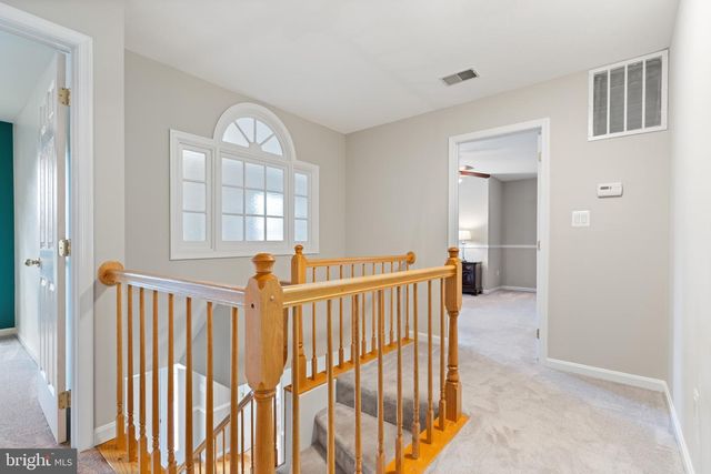 14444 N SLOPE ST, Centreville, VA 20120