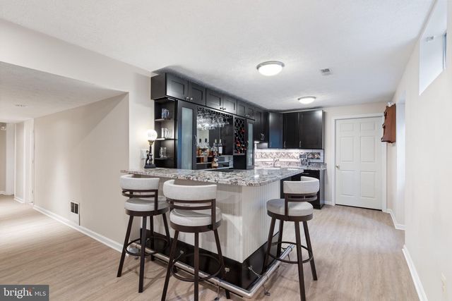 14444 N SLOPE ST, Centreville, VA 20120