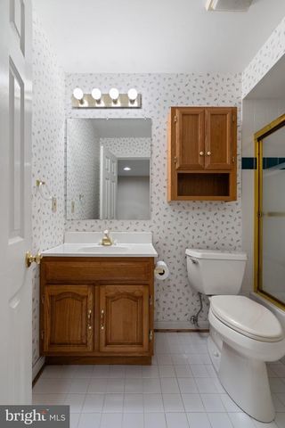 14444 N SLOPE ST, Centreville, VA 20120