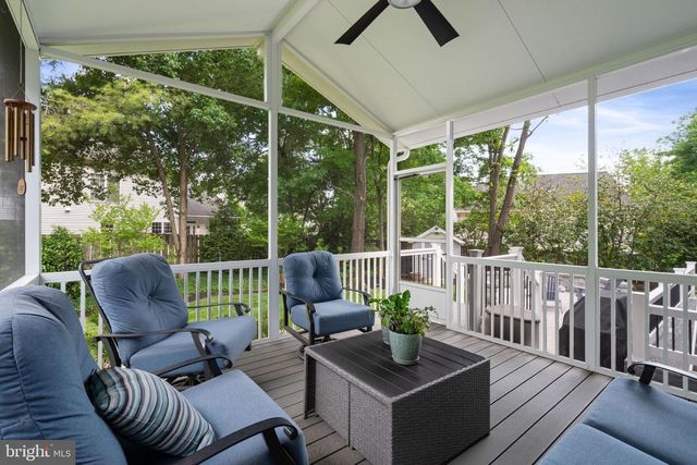 14444 N SLOPE ST, Centreville, VA 20120