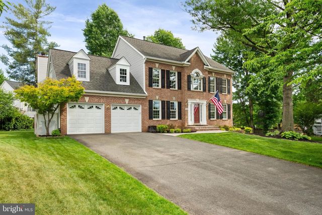 14444 N SLOPE ST, Centreville, VA 20120