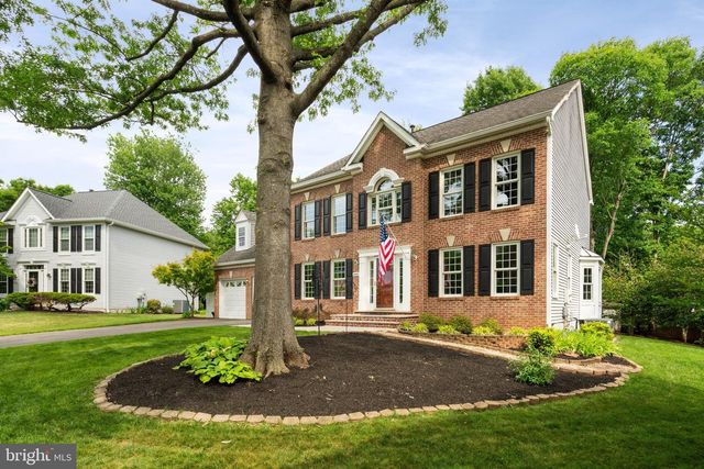 14444 N SLOPE ST, Centreville, VA 20120