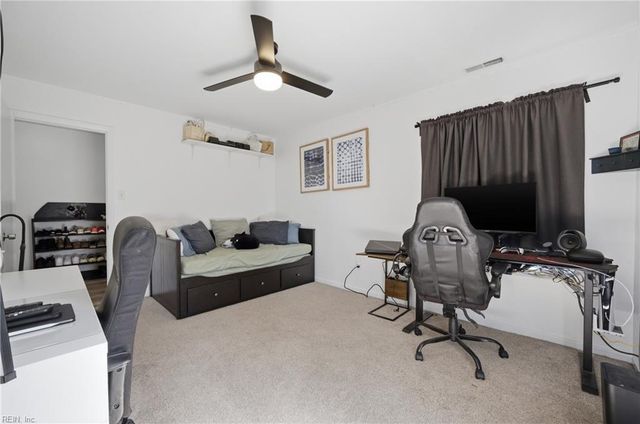 866 Crashaw ST, Virginia Beach, VA 23462