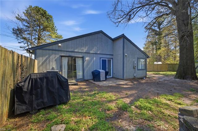 866 Crashaw ST, Virginia Beach, VA 23462