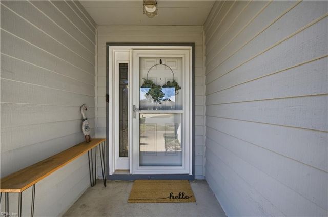 866 Crashaw ST, Virginia Beach, VA 23462