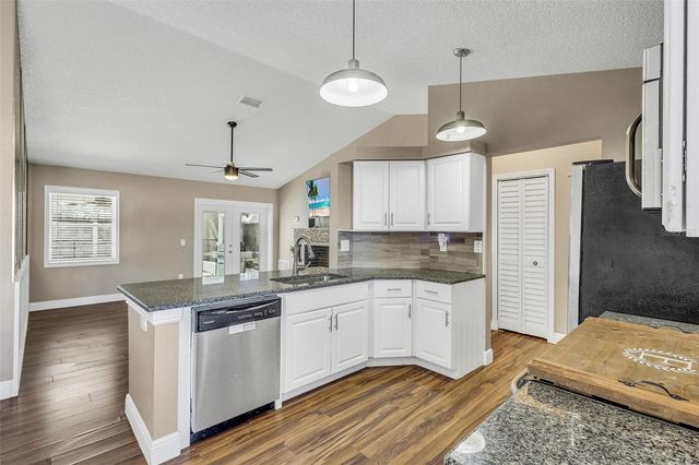 6109 61ST COURT E, Palmetto, FL 34221