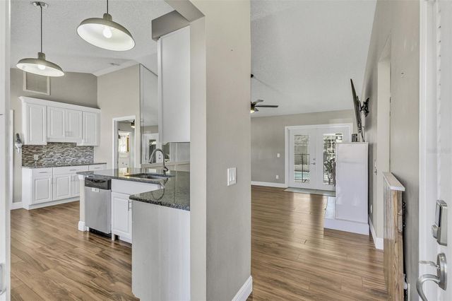 6109 61ST COURT E, Palmetto, FL 34221