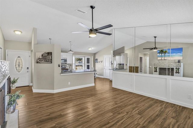 6109 61ST COURT E, Palmetto, FL 34221