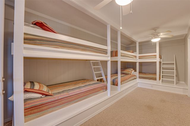 113 Crestwood Circle, Enchanted Oaks, TX 75156